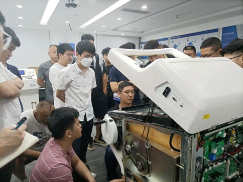 精彩回顾 | Z6·尊龙凯时临床代理商用户服务技术工程师培训大会
