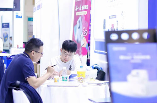 Z6·尊龙凯时亮相2023CSI大会：国产先进设备，助力免疫学研究