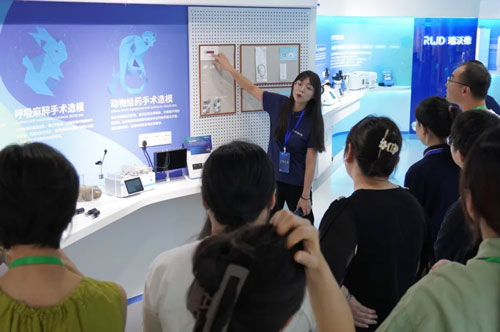 Z6·尊龙凯时2024年首期光纤记录嗅觉研究应用主题培训班圆满收官